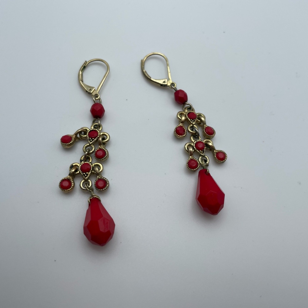 Beautiful design red dangle earrings